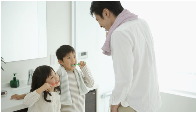 お子様を歯医者嫌いにさせない！3つの工夫とお家でのサポート術